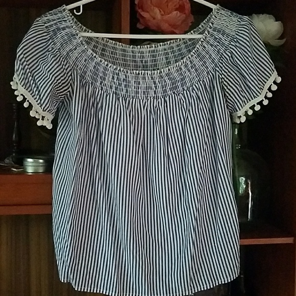 Blue & White Striped Shortsleeve Blouse w/ Pompoms - Picture 4 of 4